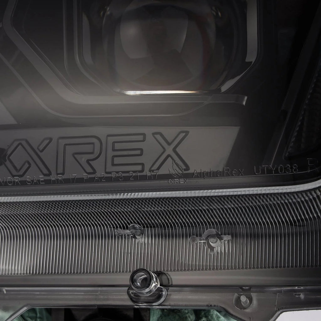 LUXX-Series Projector Headlights For 2010-2013 Toyota 4Runner