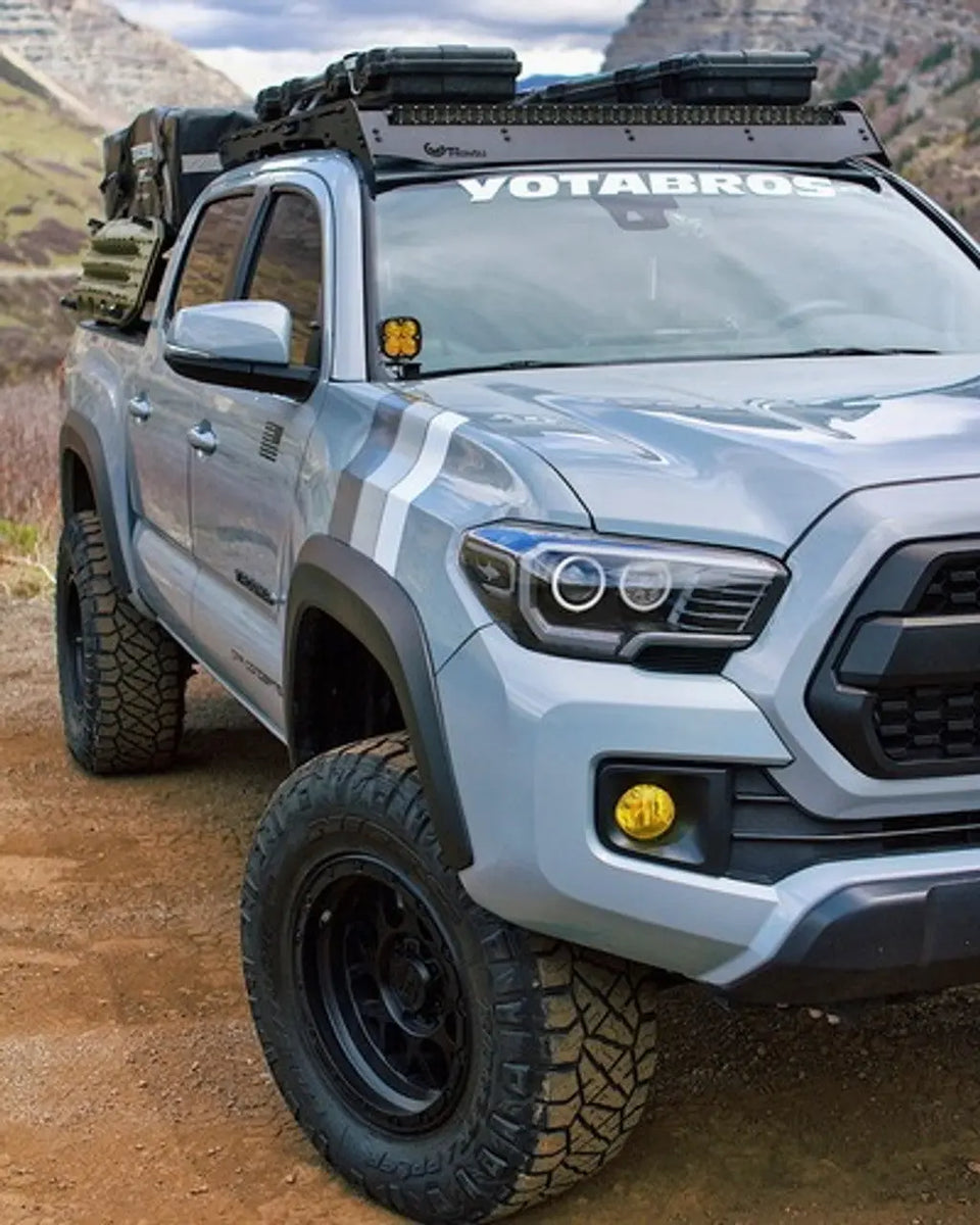 Kit Luces Antiniebla LED Toyota Tacoma 2016-2023 - Rigid Industries, Color Blanco, Certificado DOT/SAE