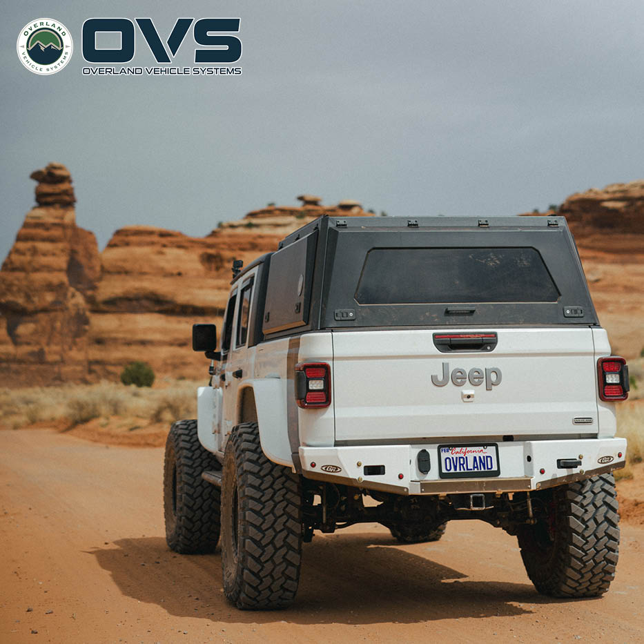 OVS Expedition PRO truck cap on a 2020-2027 Jeep Gladiator - view 7