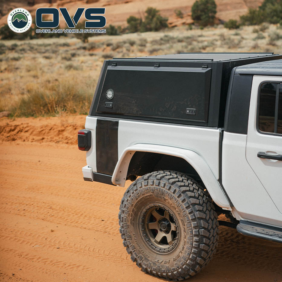 OVS Expedition PRO truck cap on a 2020-2027 Jeep Gladiator - view 8