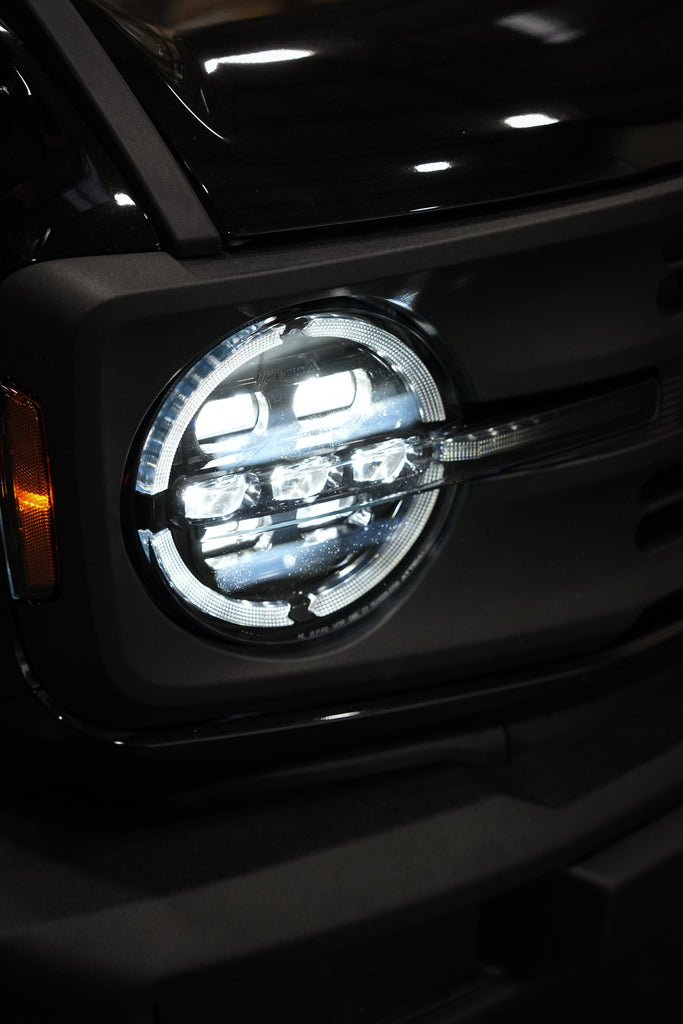 Attica Apex Series headlight on a Ford Bronco, angled night view