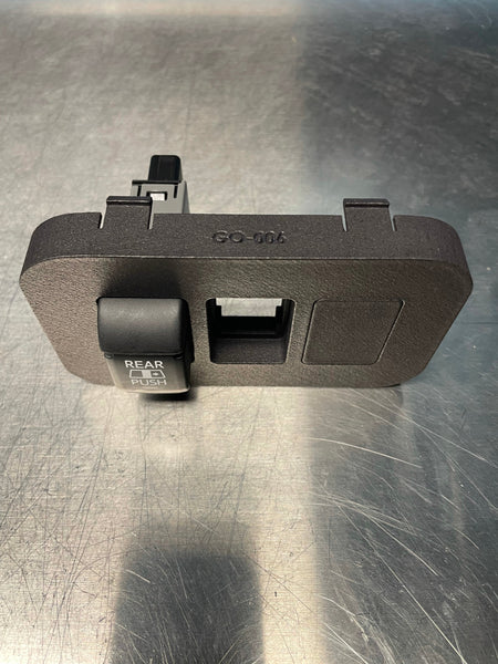 Modular Insert for Short Style Switches