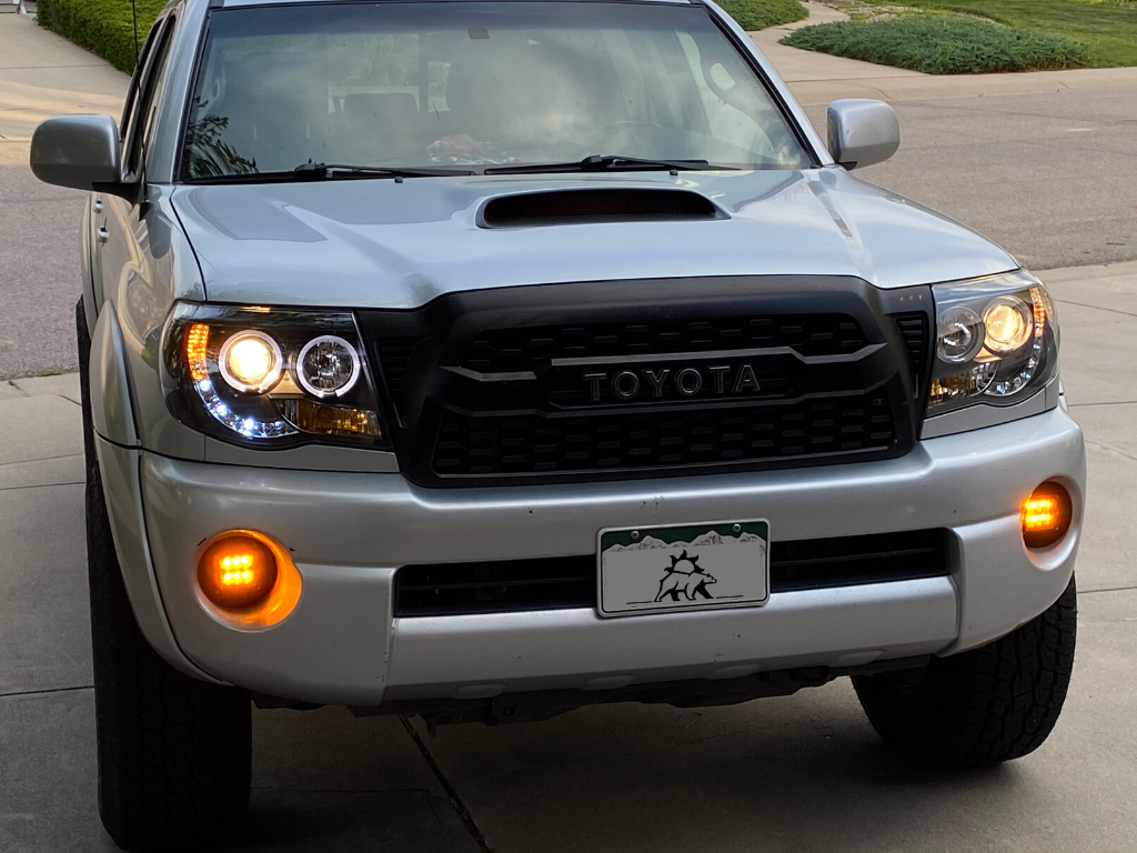 tacoma pod fog lights LED Fog Light Pod Replacements Brackets Kit For 2005-2011 Toyota Tacoma 3X2 18W AMBER PODS