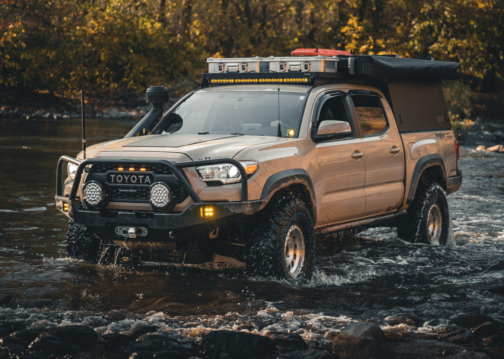 Toyota Tacoma (2016+) Hi-Lite Overland Front Bumper [Bull Bar]