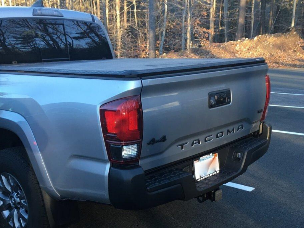 Bumpershellz Toyota Tacoma Rear Bumper Cover Set Cali Raised LED