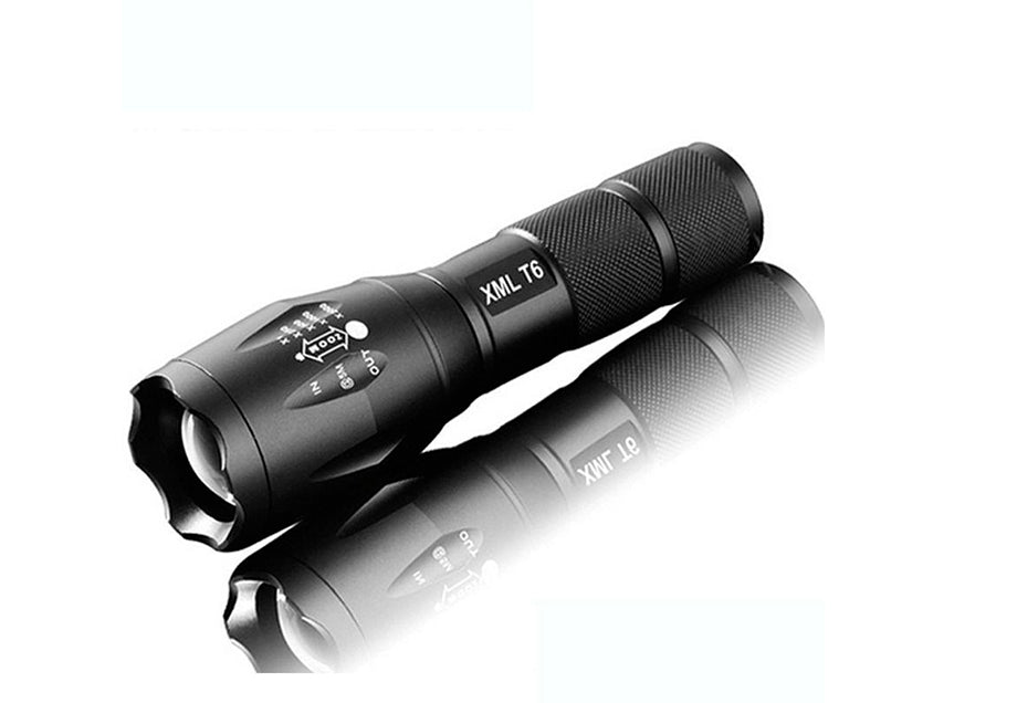 2,000 Lumen Multifunction Zoomable LED Flashlight 2,000 Lumen Multifunction Zoomable LED Flashlight
