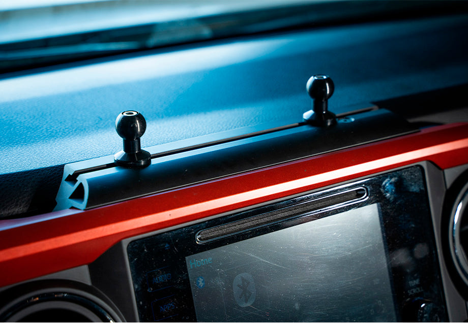 Tacoma Dash Accessory Mount - No Dash Mount // No // No // No